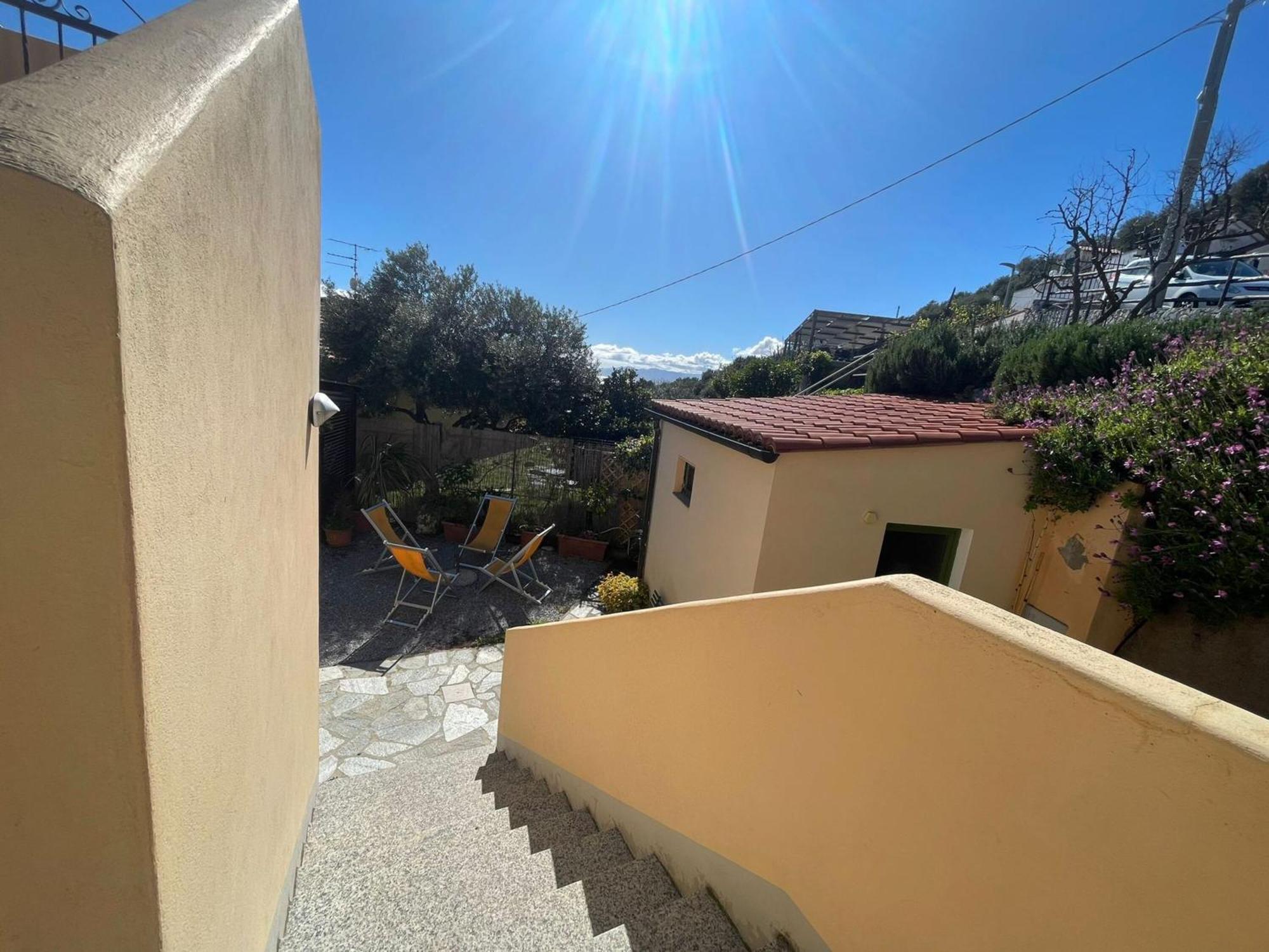 Agriturismo La Realidad 菲纳莱利古雷 外观 照片